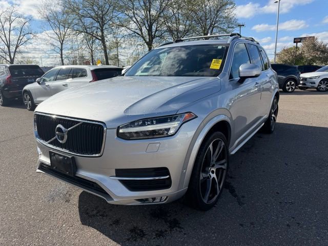 Used 2018 Volvo XC90 T6 Momentum w/ Convenience Package AWD/4WD image 1