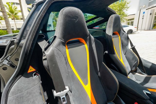 Used 2018 McLaren 720S Performance RWD image 89
