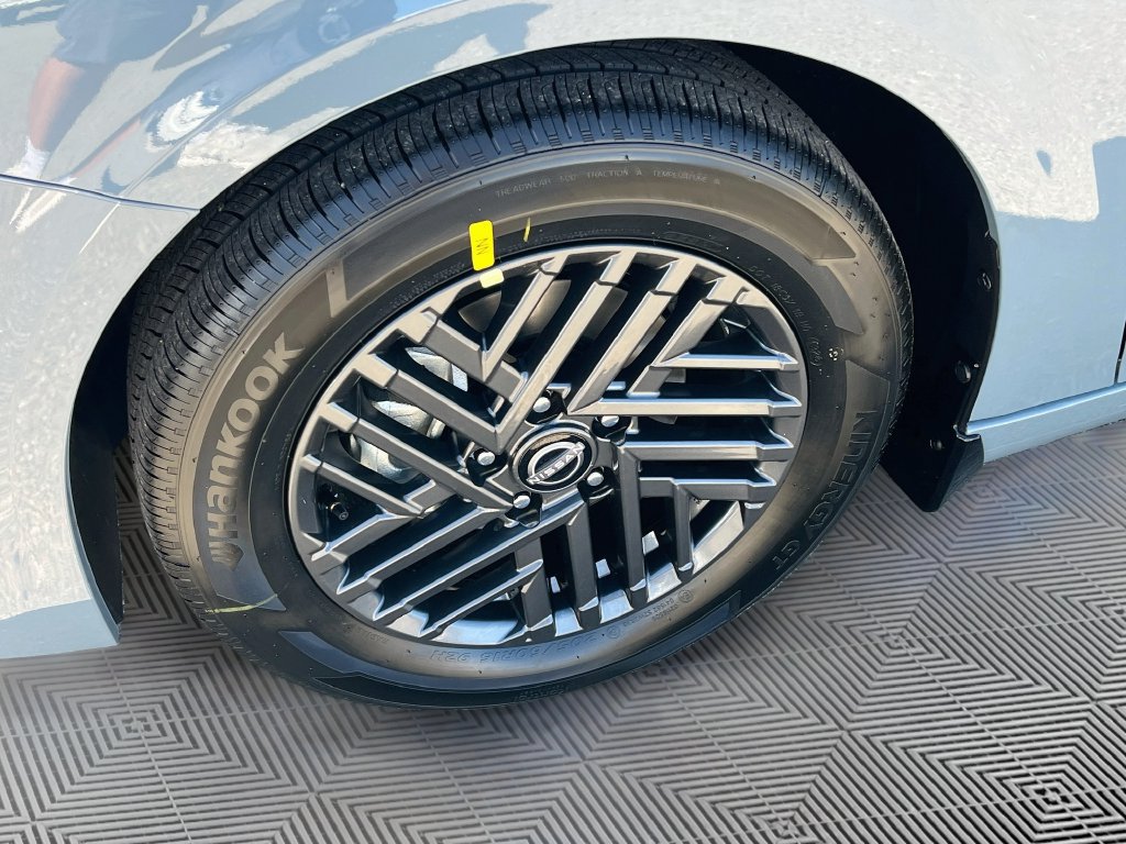New 2027 Nissan Sentra SV FWD image 28