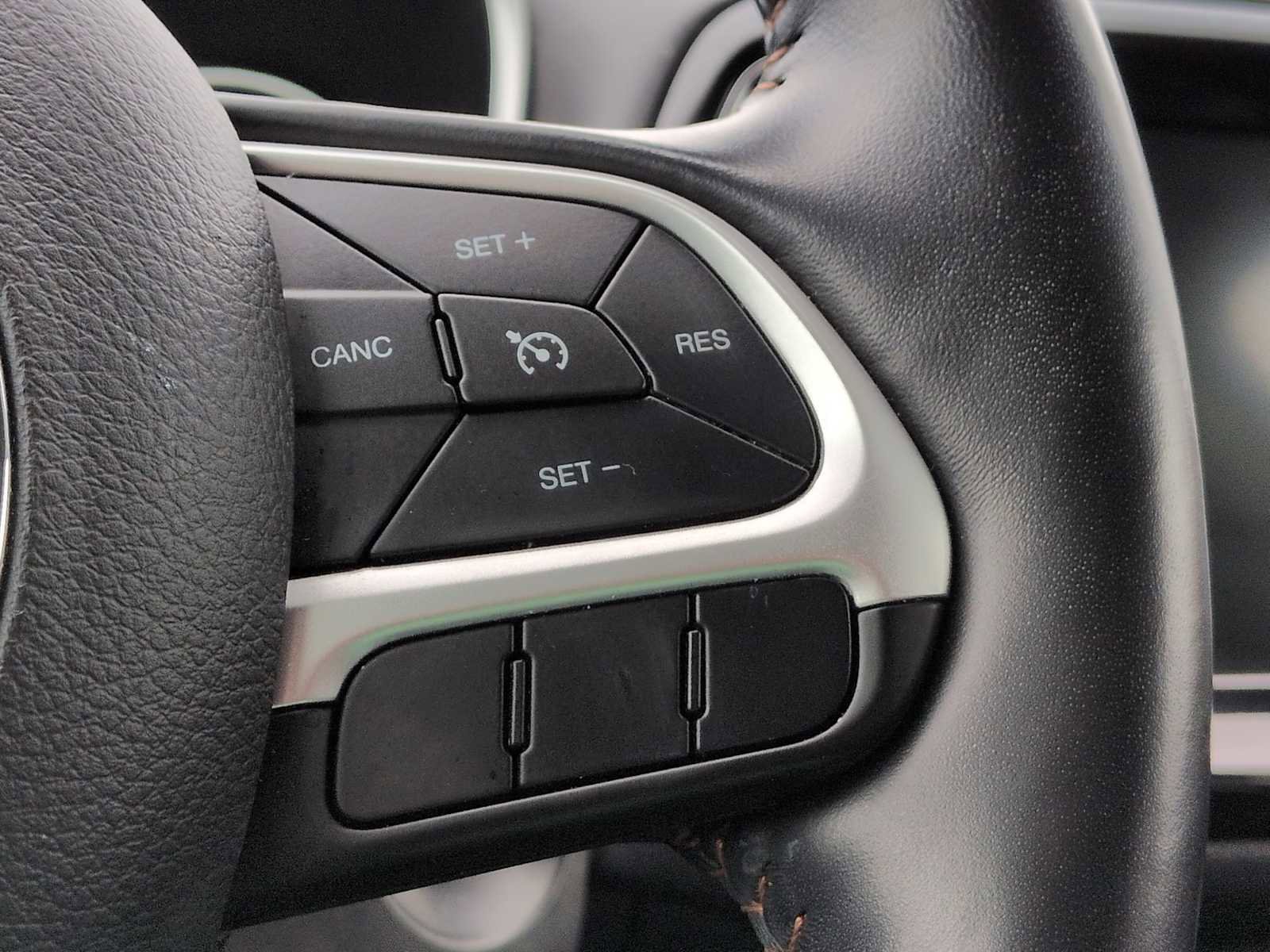 Used 2020 Jeep Compass Limited image 25