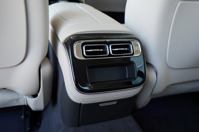 New 2025 Mercedes-Benz S 580 4MATIC Sedan image 33