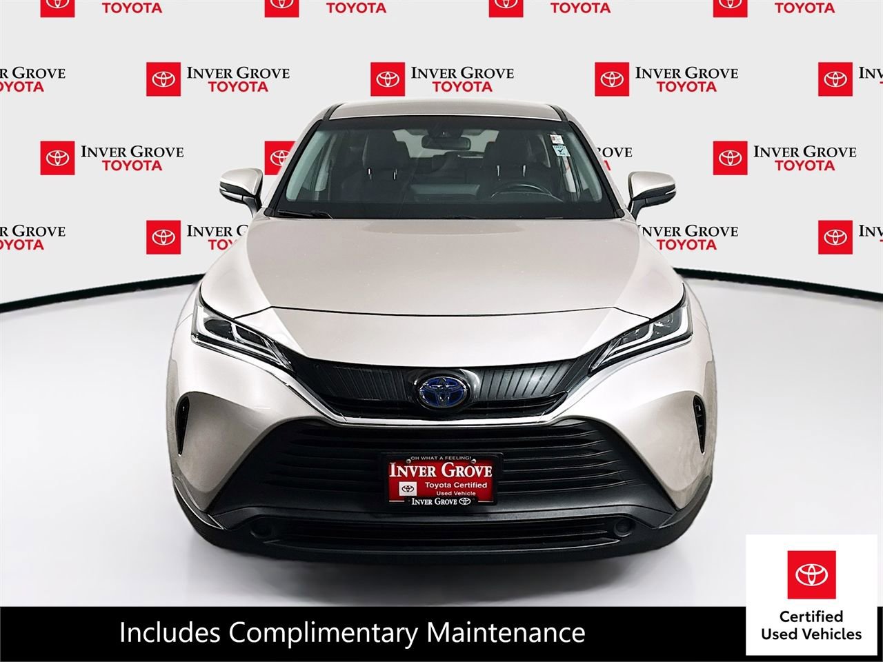 Certified 2024 Toyota Venza LE image 2