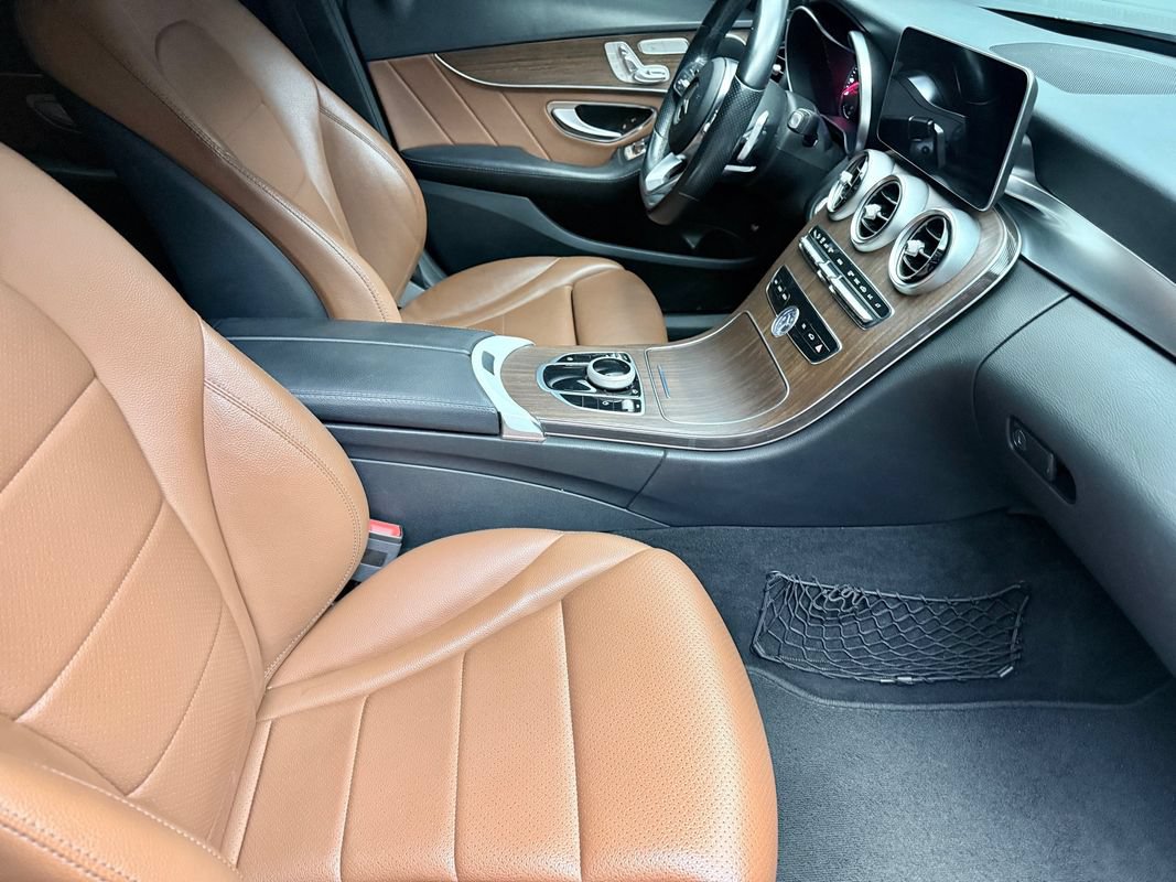 Used 2019 Mercedes-Benz C 300 4MATIC Sedan image 12