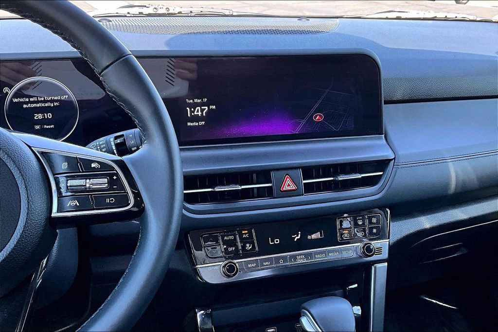 Used 2025 Kia Seltos EX FWD image 10