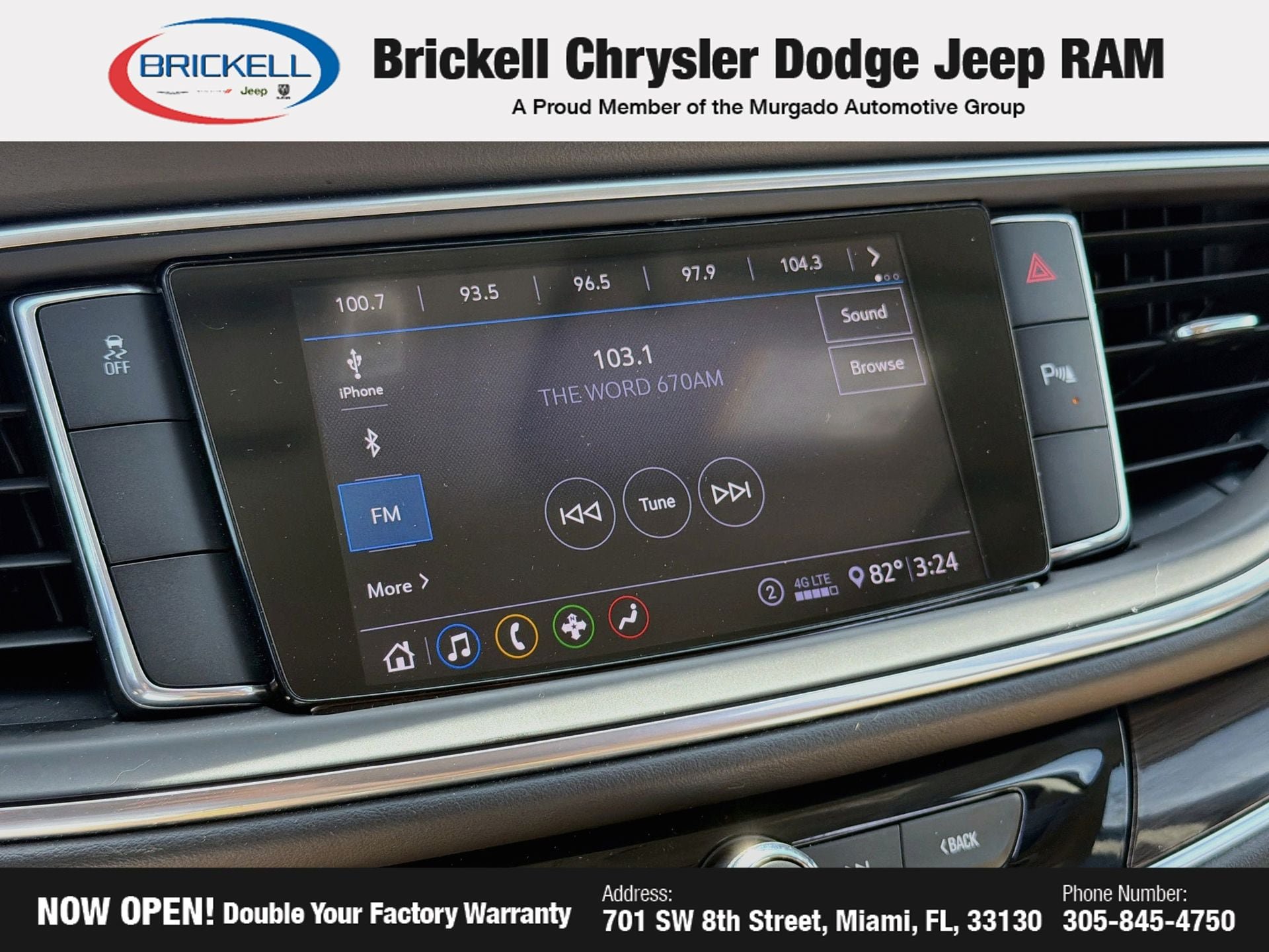 Used 2020 Buick Enclave Essence w/ LPO, Hit The Road Package FWD image 30