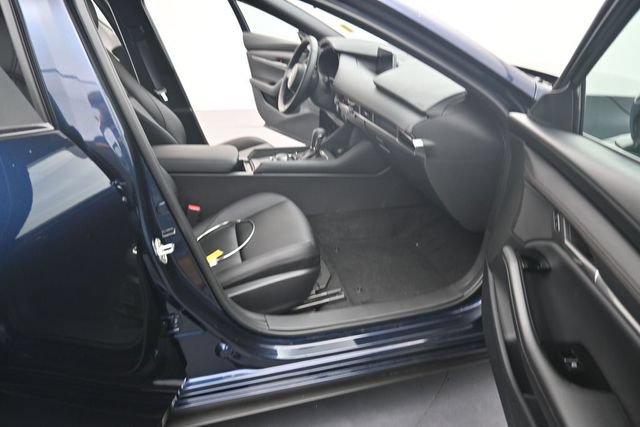 Used 2026 MAZDA MAZDA3 s FWD image 18