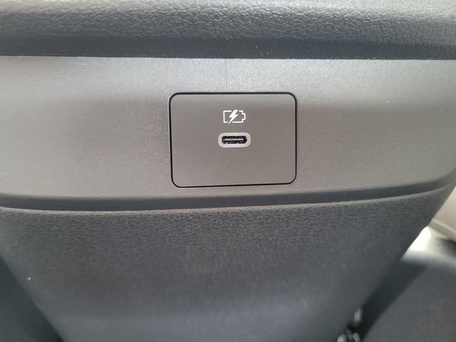 New 2026 Nissan Sentra SL w/ Floor Mat Package FWD image 37