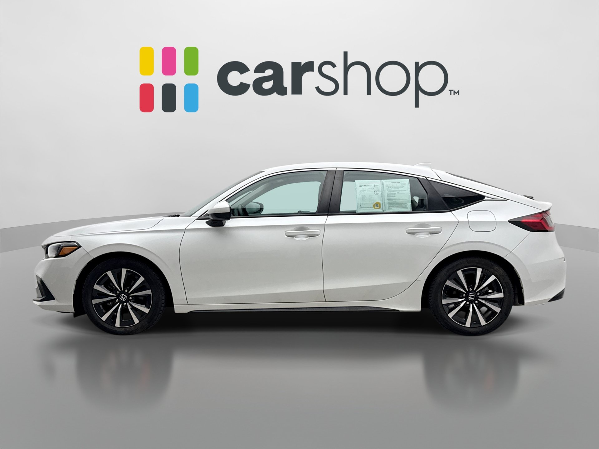 Used 2024 Honda Civic EX-L image 2
