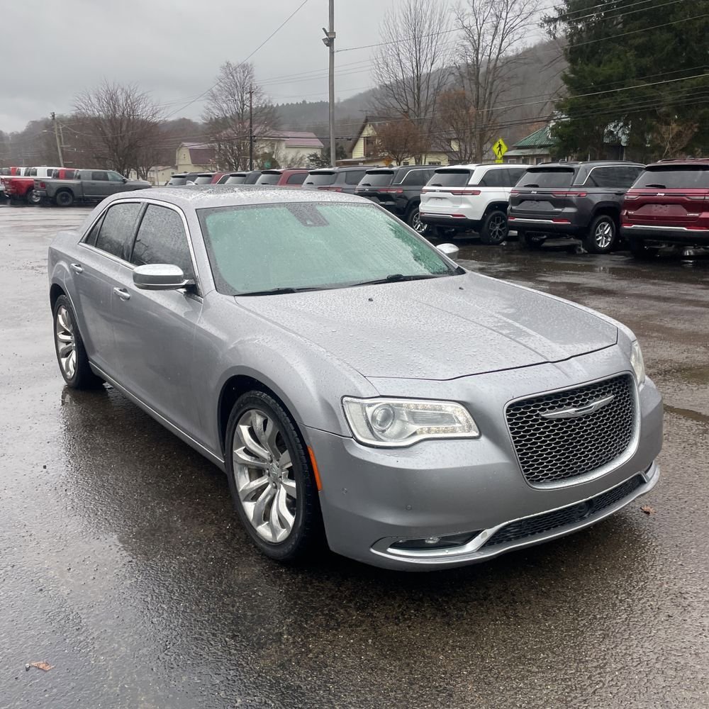 Used 2015 Chrysler 300 C Platinum w/ Harman/Kardon Audio Group