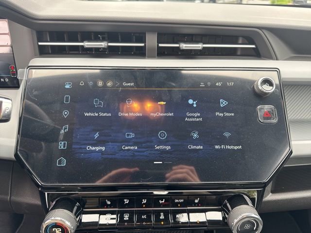 New 2027 Chevrolet Bolt LT w/ Comfort Package FWD image 24