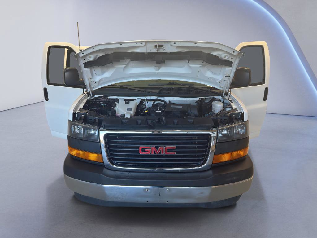 Used 2020 GMC Savana 2500 Work Van w/ Driver Convenience Package image 9
