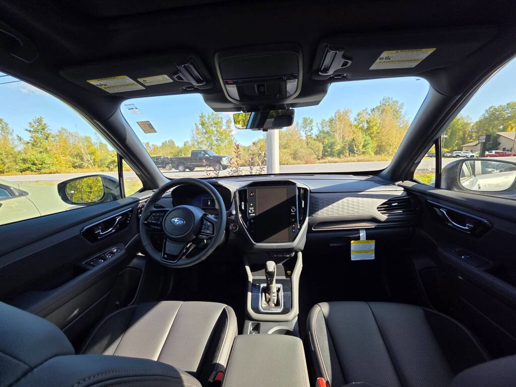 New 2025 Subaru Forester Touring image 12