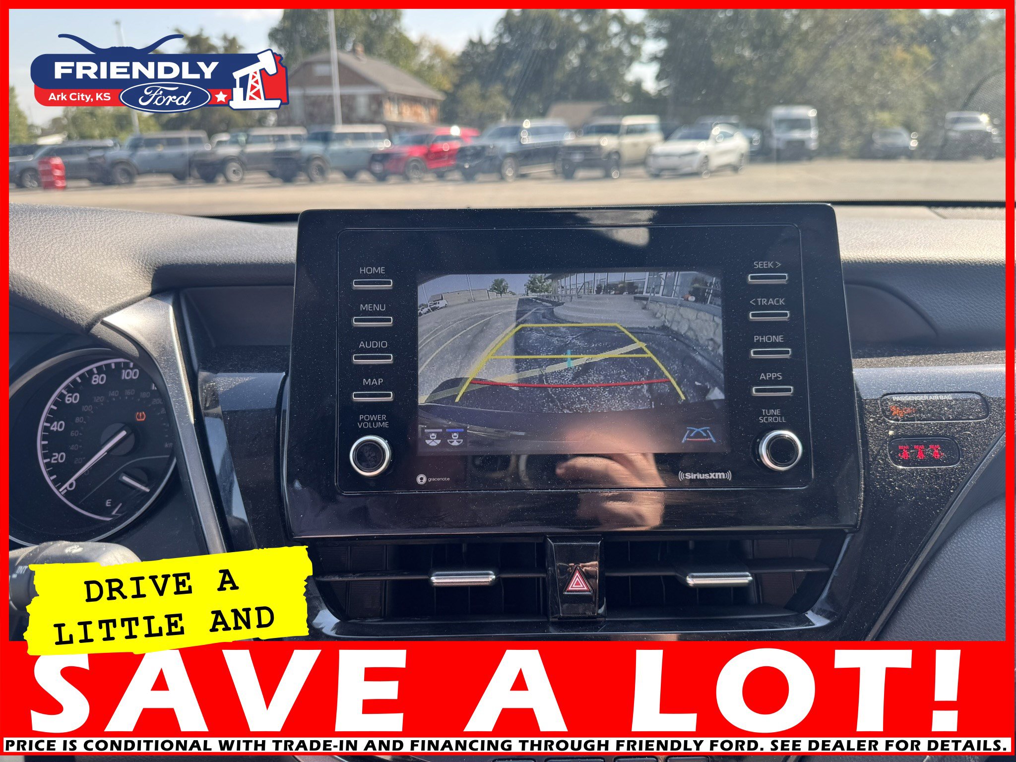 Used 2024 Toyota Camry SE image 20