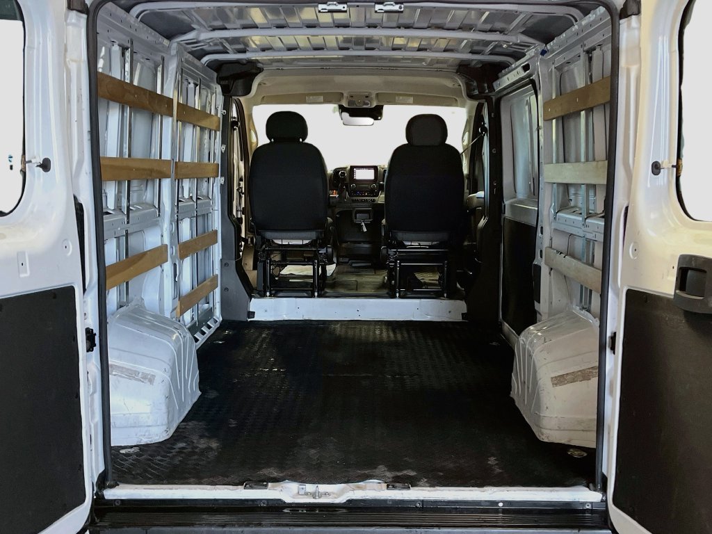 Used 2025 RAM ProMaster 2500 w/ U-Haul Equipment Group FWD image 22