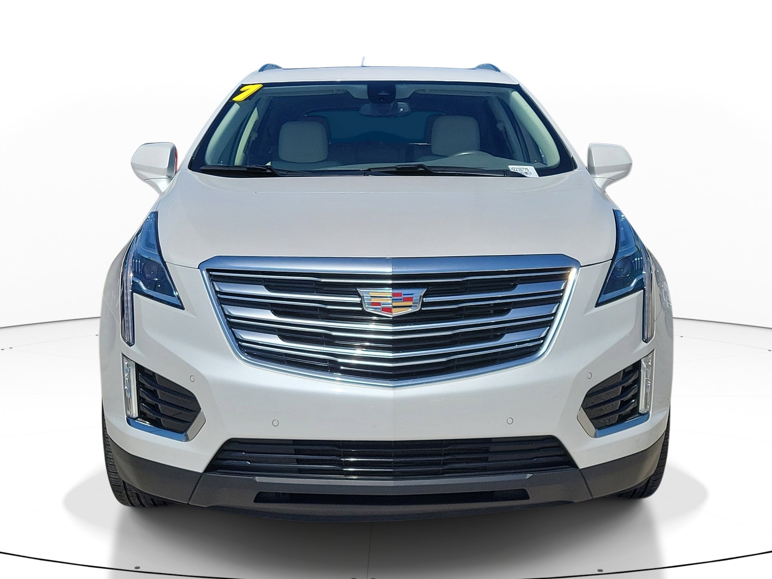 Used 2017 Cadillac XT5 Premium Luxury w/ LPO, Wheel Lock Package image 2