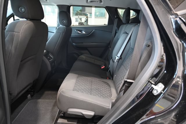 Used 2020 Chevrolet Blazer LT FWD image 11