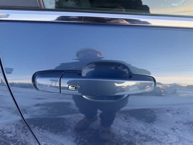 Used 2024 Chevrolet Equinox LT image 16