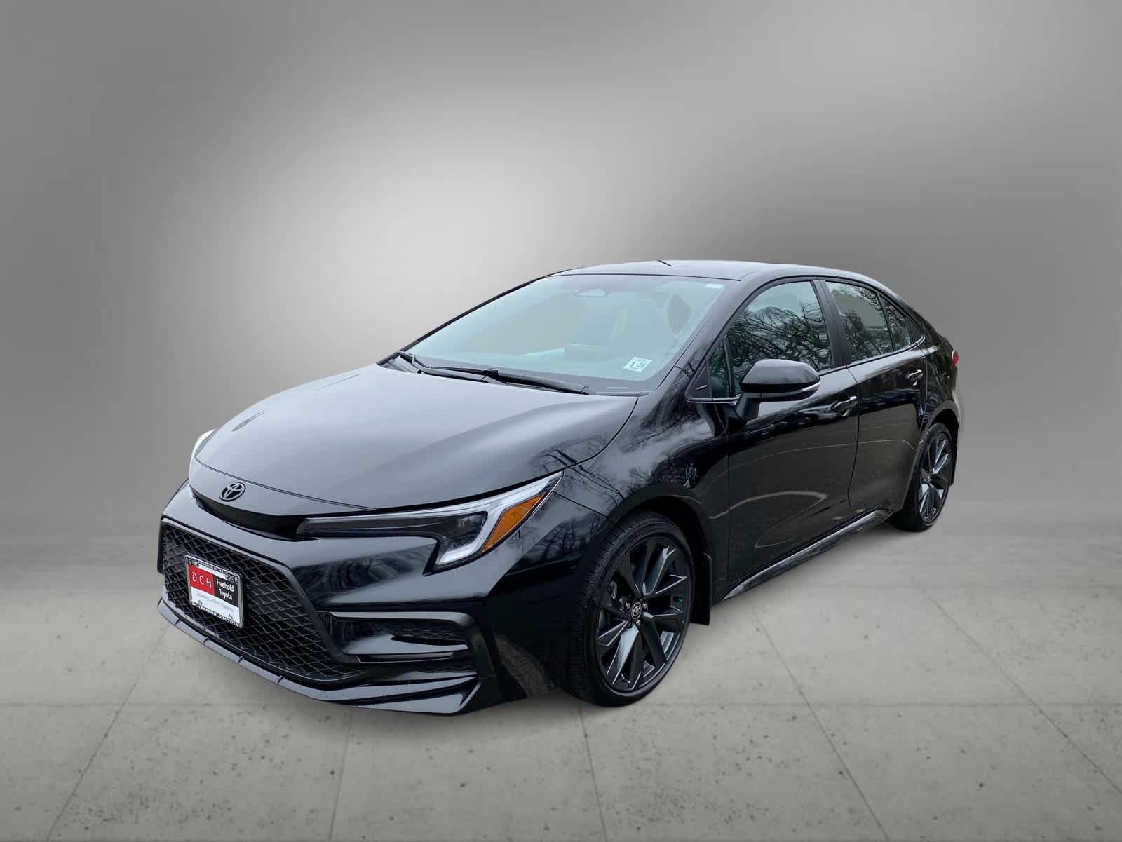 Certified 2026 Toyota Corolla SE FWD image 1