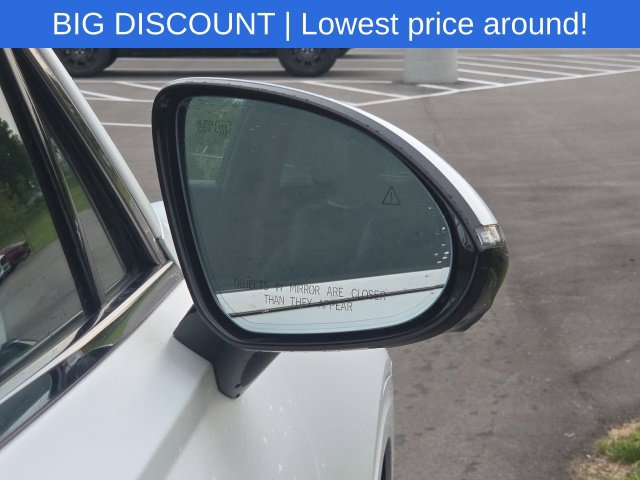 Used 2022 Genesis GV70 3.5T Sport w/ Sport Prestige Package AWD/4WD image 10