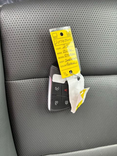 Used 2025 Buick Envision Preferred image 34