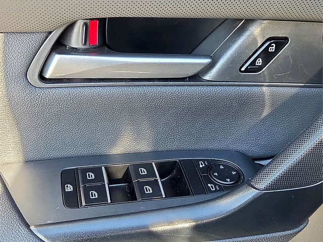 Used 2025 MAZDA CX-50 AWD 2.5 S w/ Preferred Package image 15