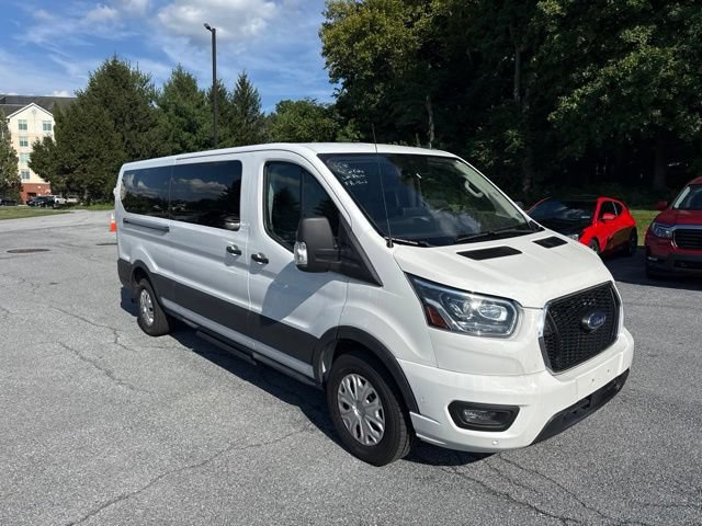 Used 2023 Ford Transit 350 XLT RWD image 5