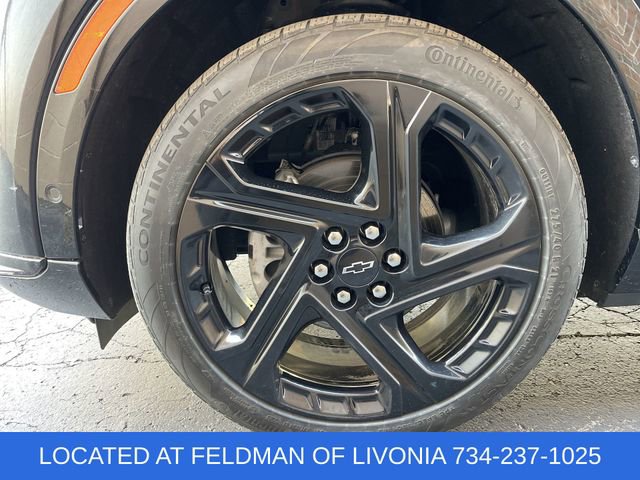 Certified 2024 Chevrolet Equinox EV RS FWD image 30