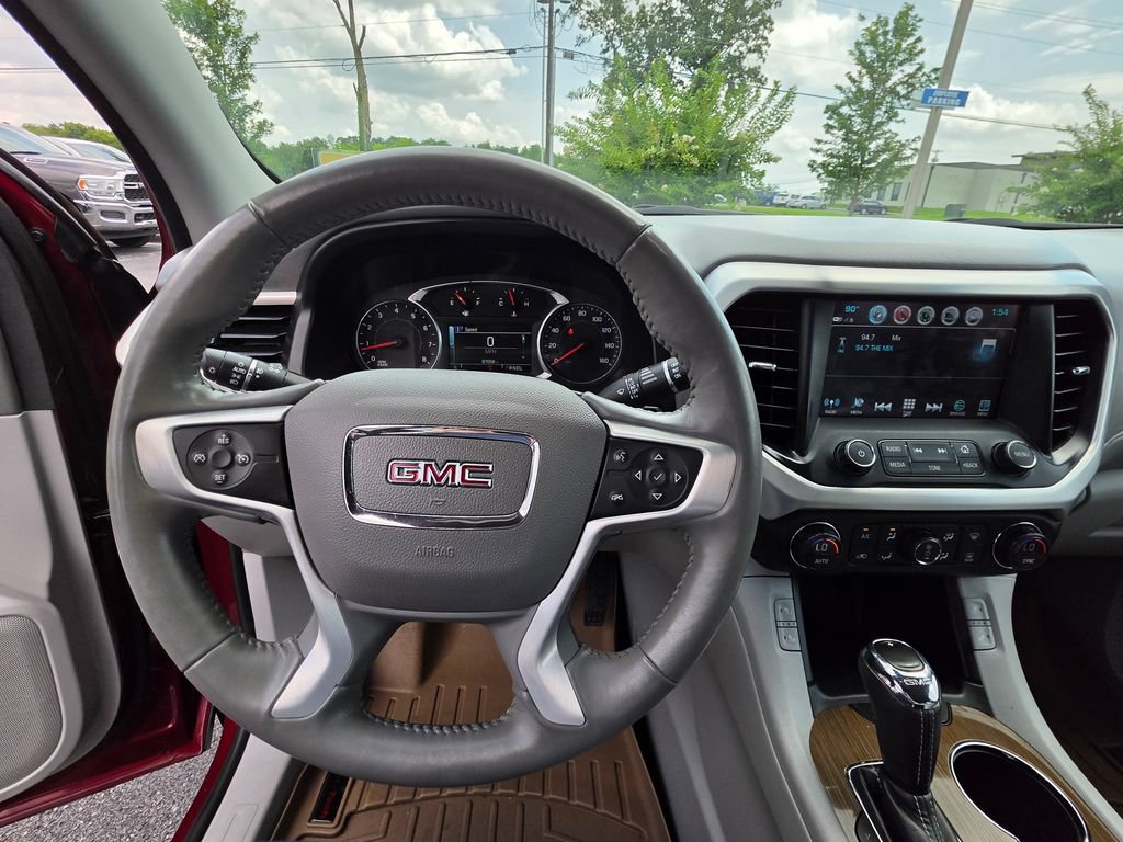 Used 2018 GMC Acadia SLE w/ Driver Alert Package I FWD image 15