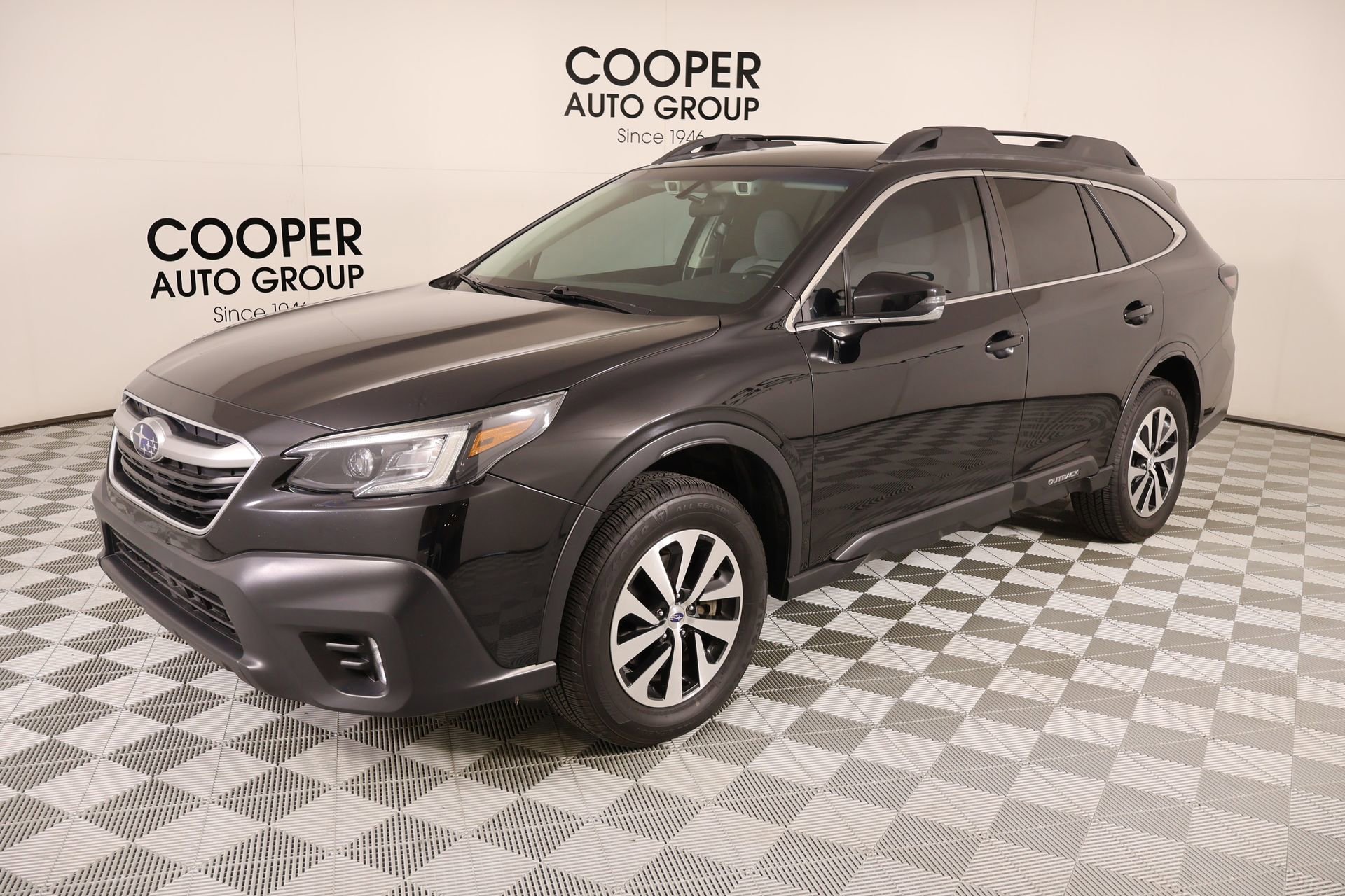 Used 2022 Subaru Outback Premium image 10