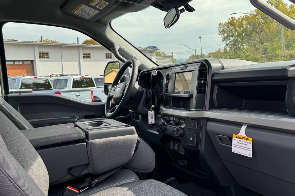 New 2026 Ford F350 XL w/ STX Appearance Package AWD/4WD image 18