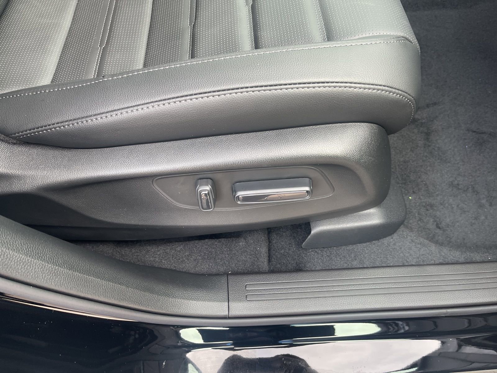 New 2026 Honda CR-V EX-L image 12