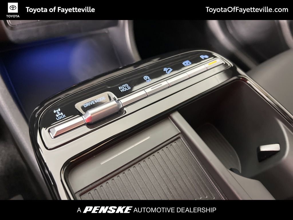 Used 2026 Hyundai Tucson Limited image 33