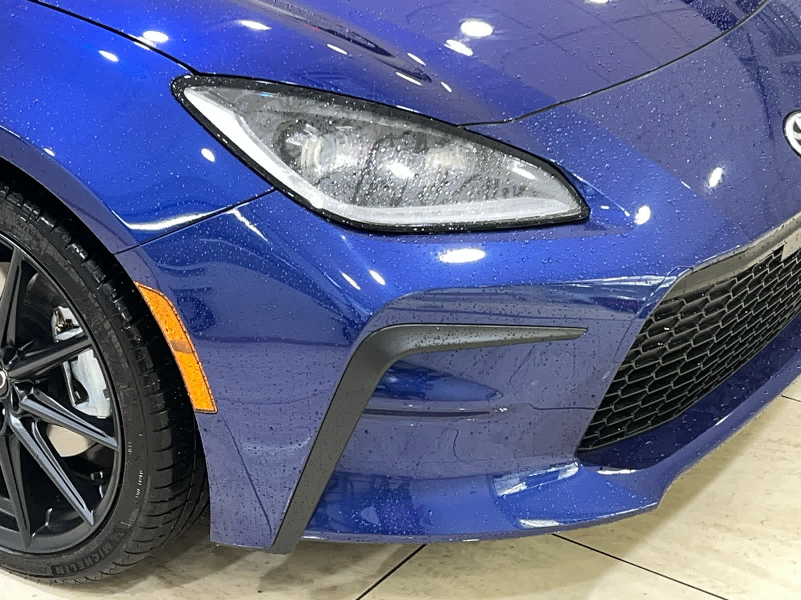 New 2025 Toyota GR86 Premium w/ ALL Weather Mat Package (TMS) image 2