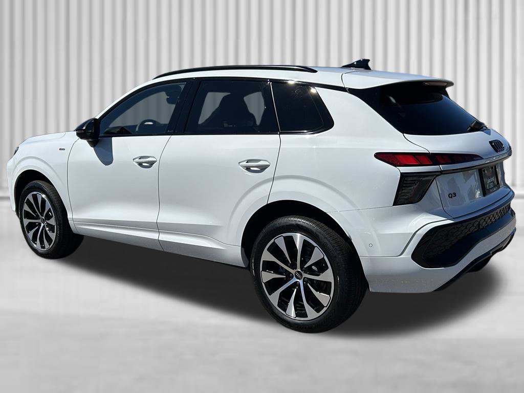 New 2026 Audi Q3 quattro 2.0T AWD/4WD image 3