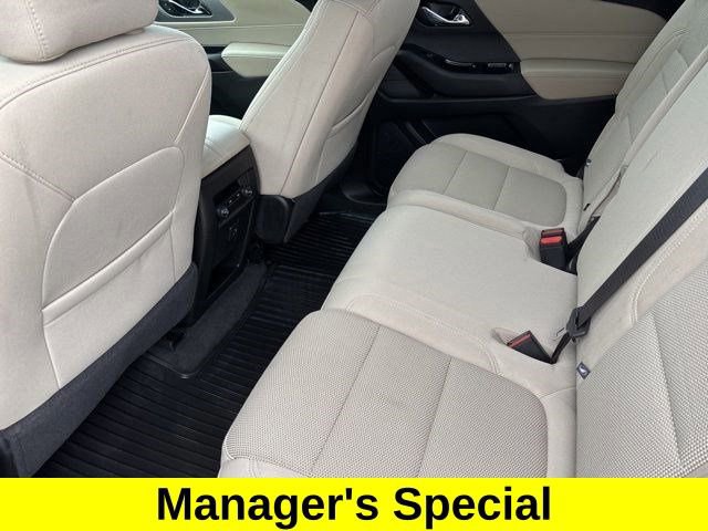 Used 2023 Chevrolet Traverse LS w/ Safety Package image 31