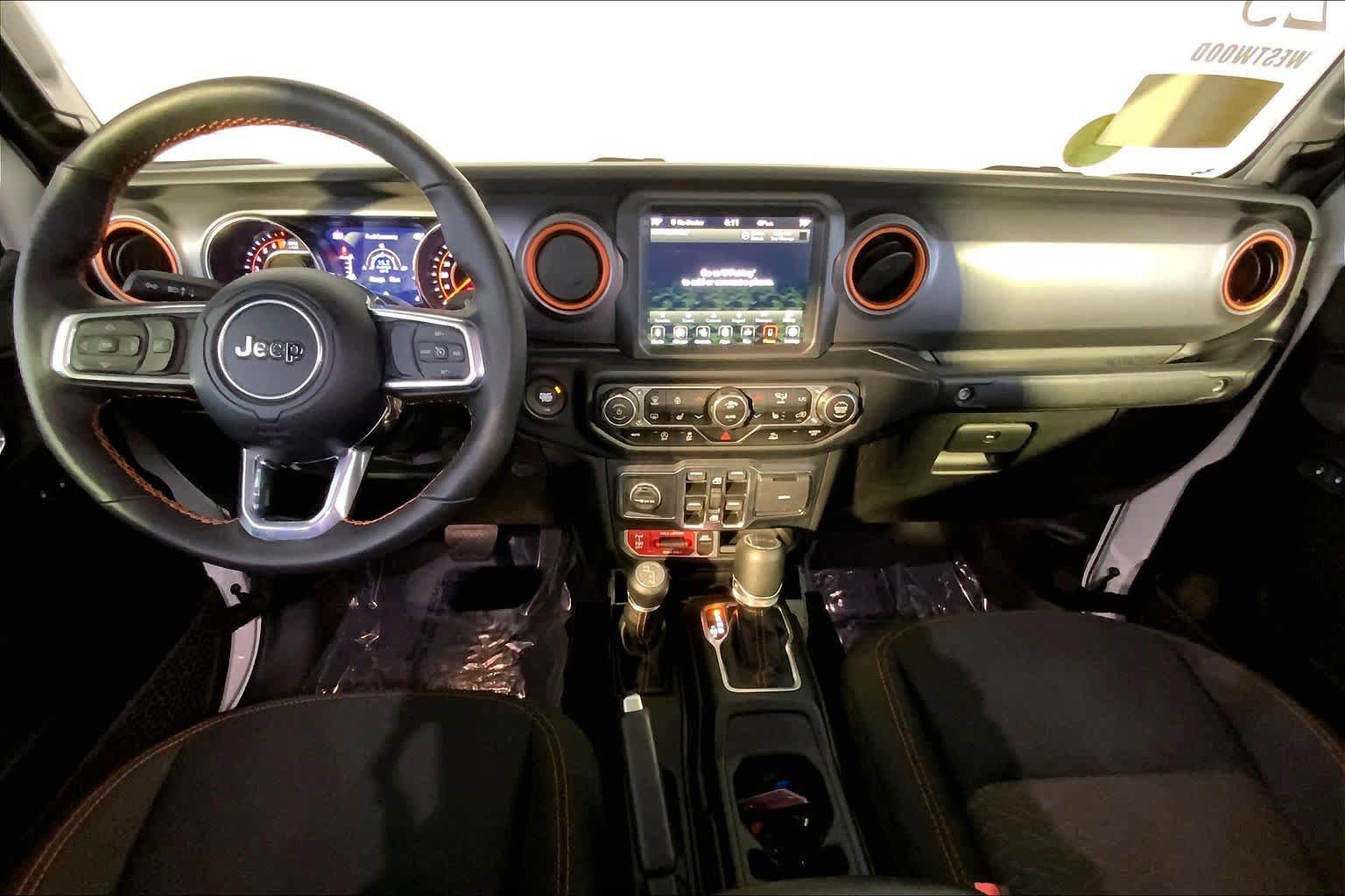 Used 2023 Jeep Gladiator Mojave w/ Cold Weather Group image 16