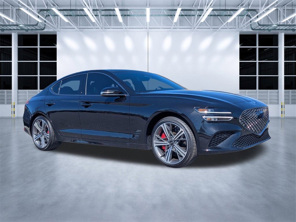 Used 2025 Genesis G70 2.5T w/ Sport Prestige Package image 2