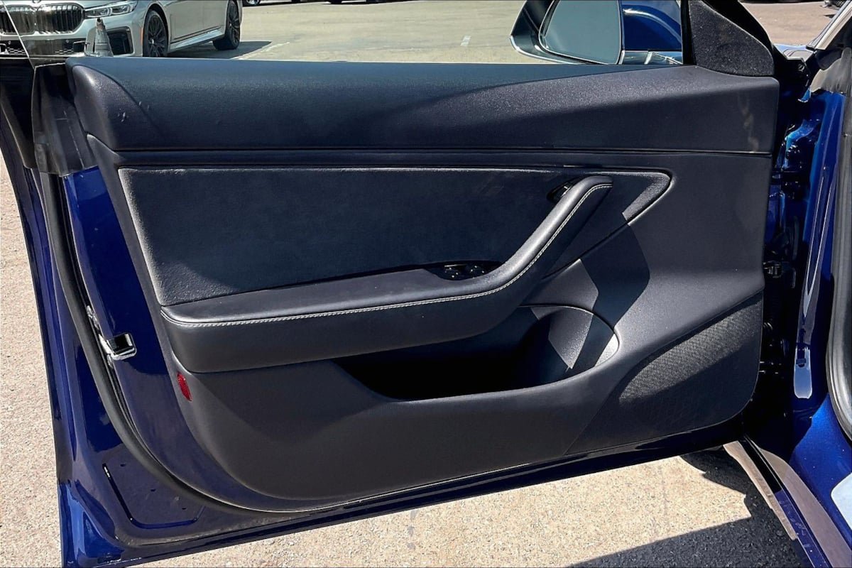 Used 2019 Tesla Model 3 Standard Range Plus RWD image 21