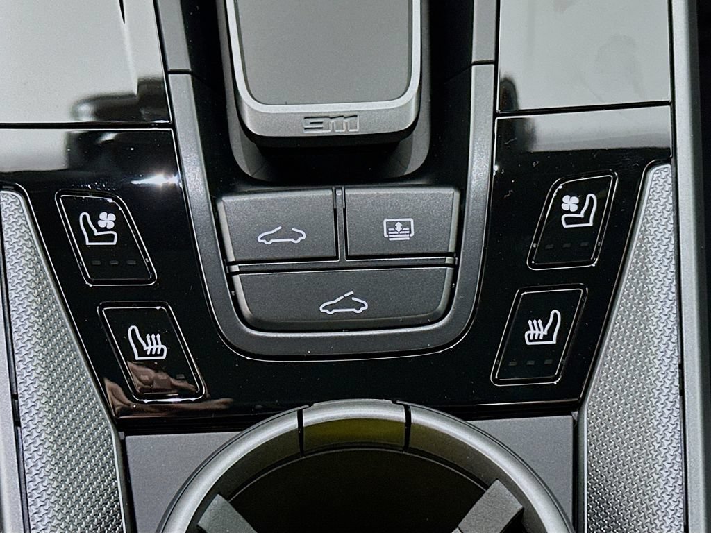 New 2026 Porsche 911 Carrera 4S AWD/4WD image 23