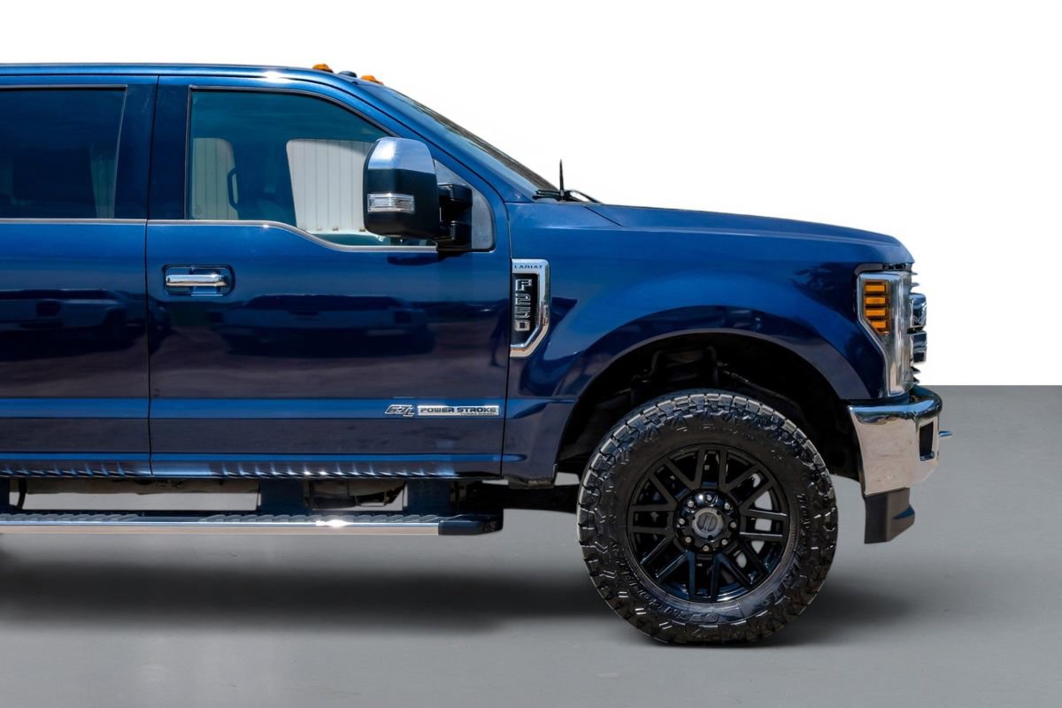 Used 2018 Ford F250 Lariat w/ Chrome Package AWD/4WD image 7