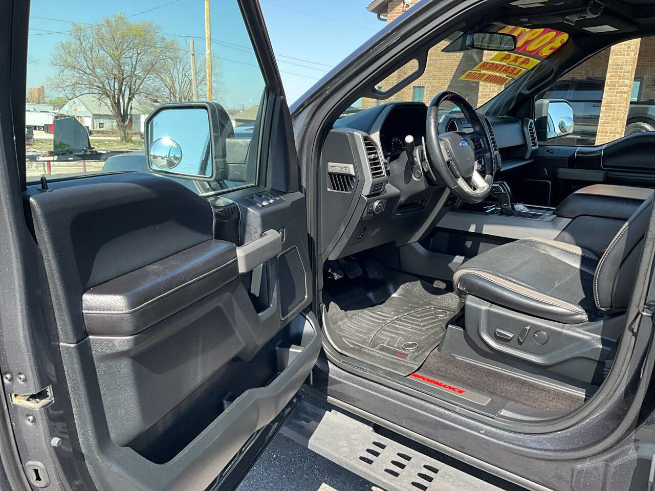 Used 2018 Ford F150 Raptor w/ Equipment Group 802A Luxury image 32