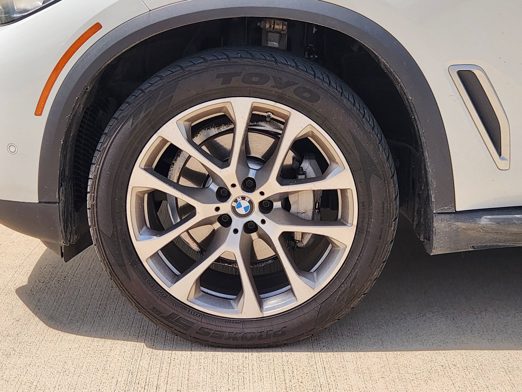 Used 2023 BMW X5 sDrive40i RWD image 11