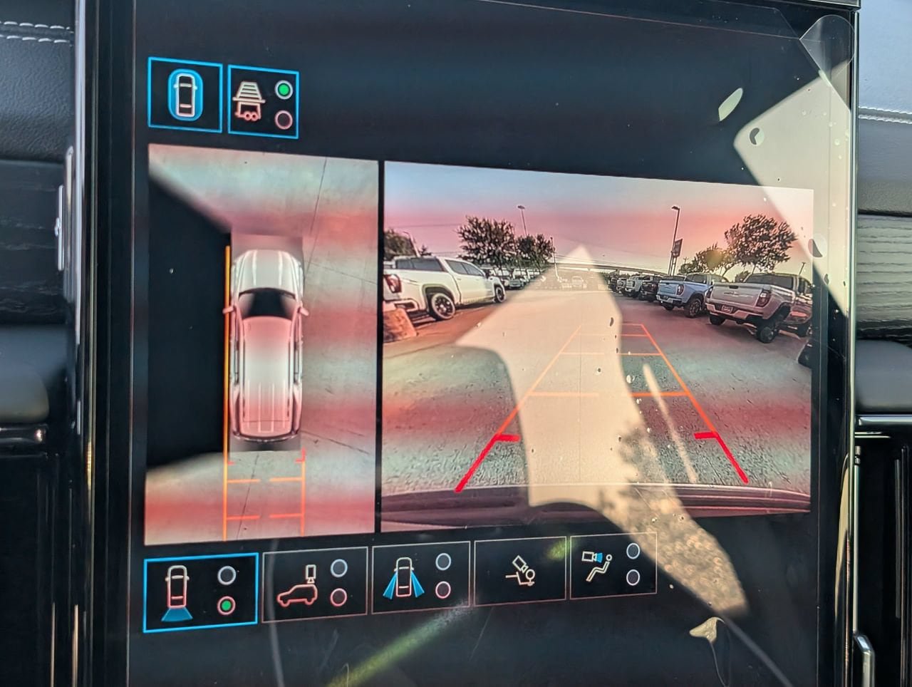 New 2026 GMC Yukon AT4 Ultimate AWD/4WD image 12