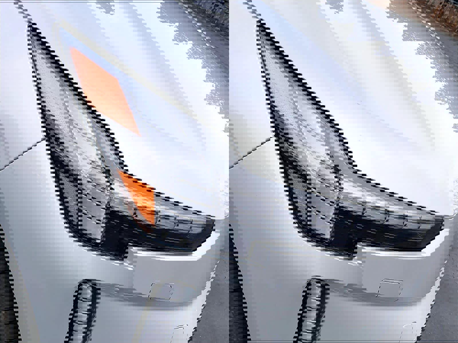 New 2025 Volvo EX90 Plus w/ Protection Package Premier image 33