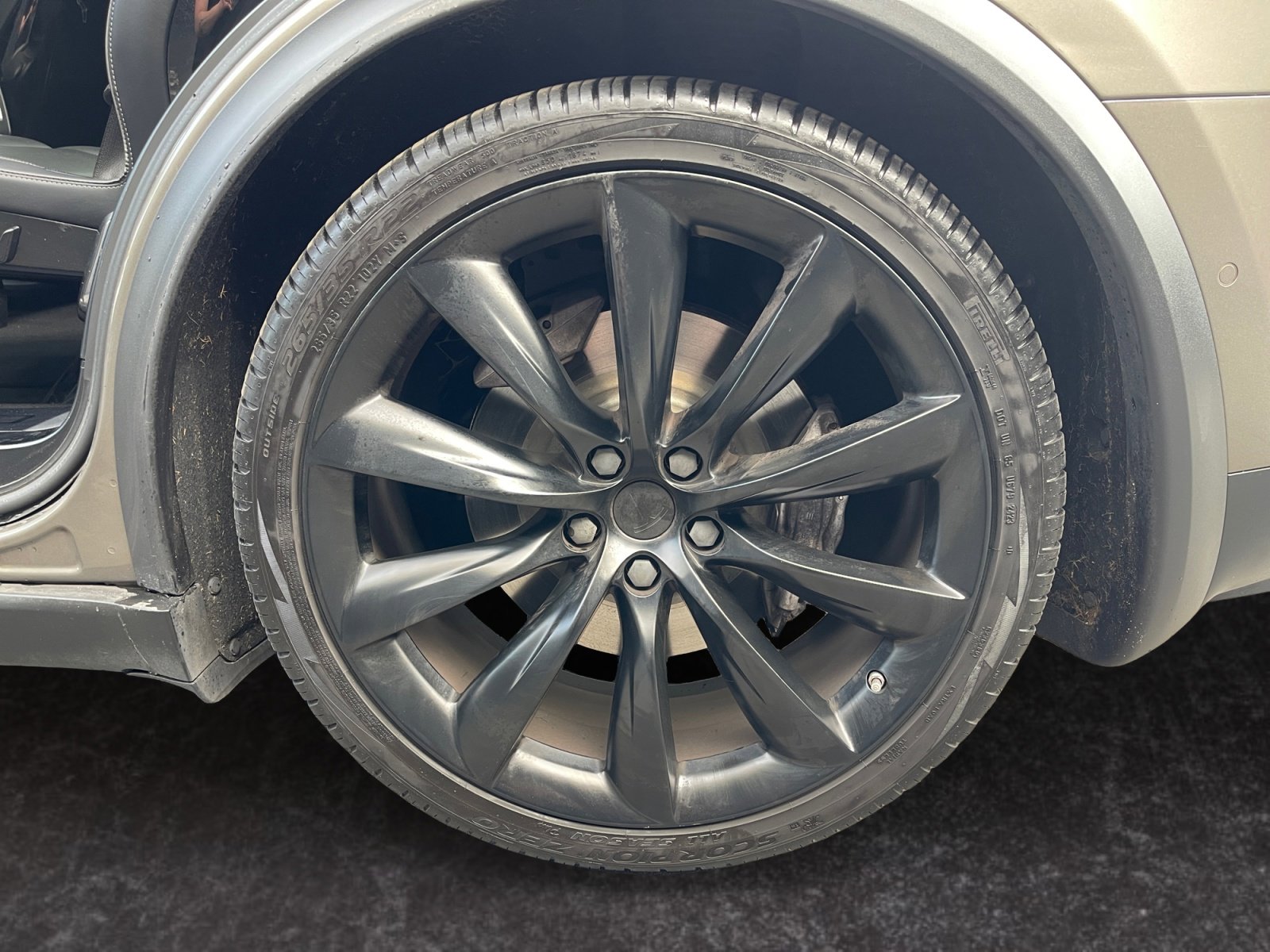 Used 2016 Tesla Model X 70D image 14