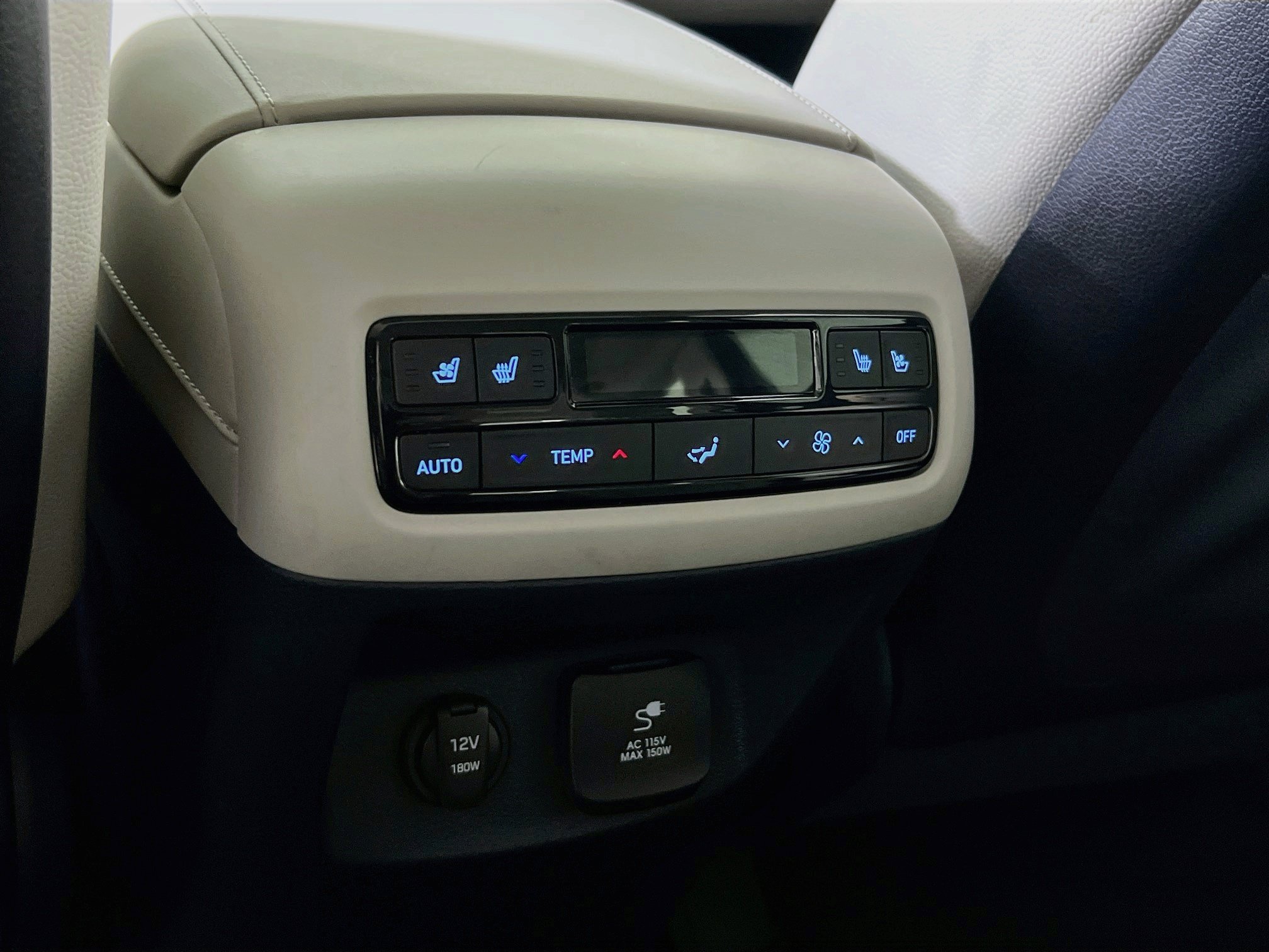 Used 2024 Hyundai Palisade Limited AWD/4WD image 27
