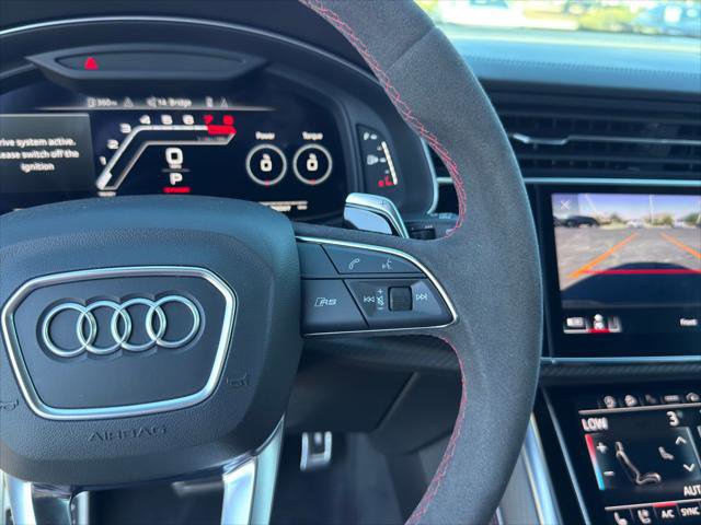 Used 2023 Audi RS Q8 AWD/4WD image 24