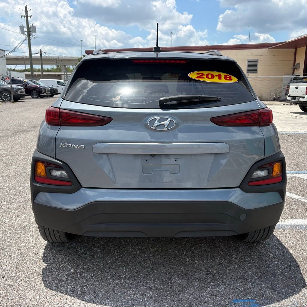Used 2018 Hyundai Kona SEL FWD image 4