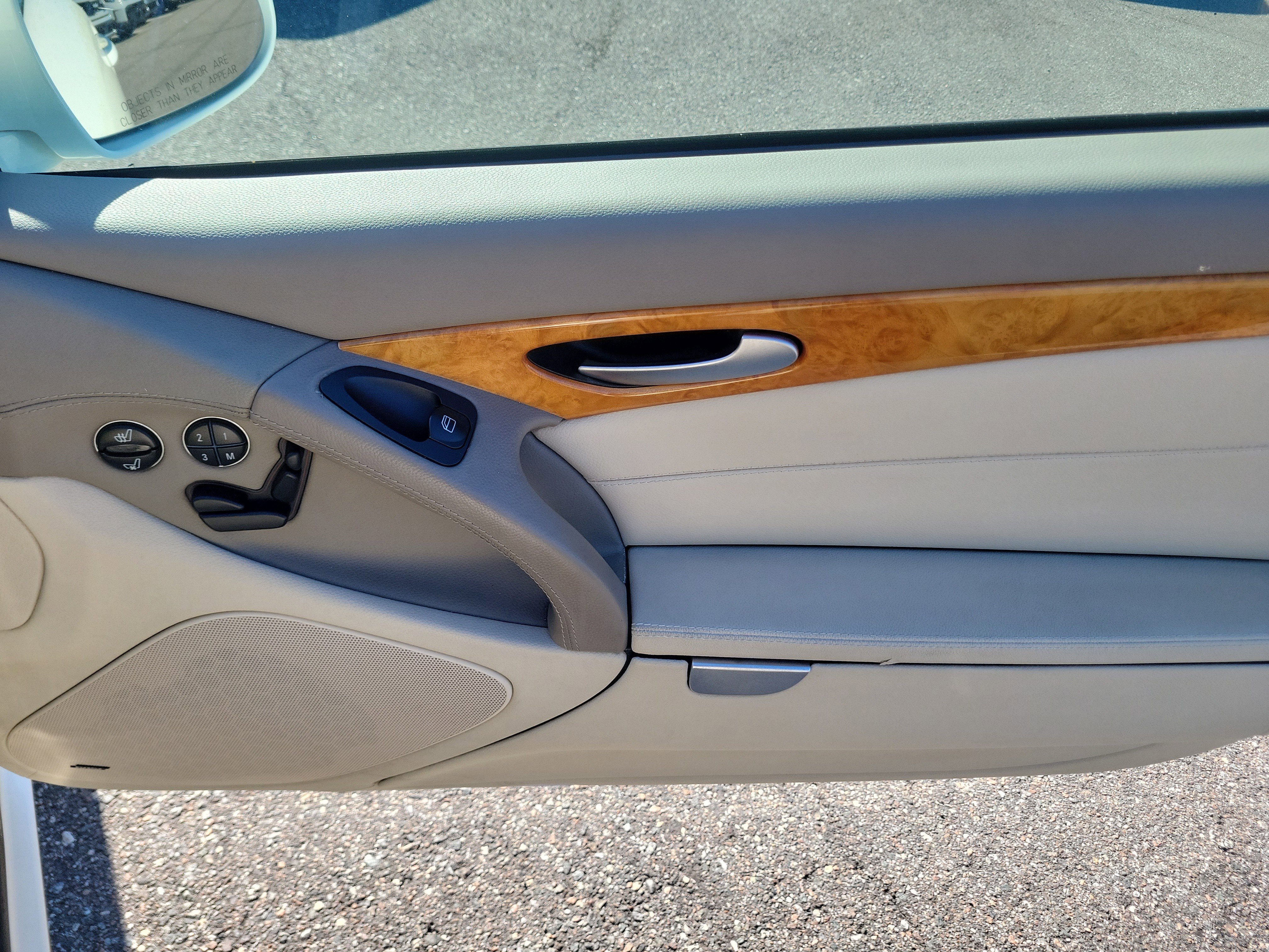 Used 2007 Mercedes-Benz SL 550 image 10