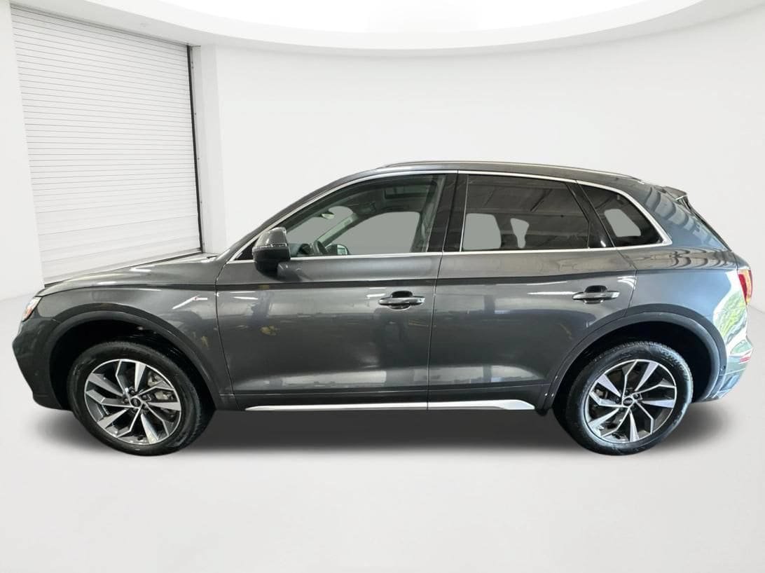 Used 2024 Audi Q5 2.0T Prestige w/ Prestige Package AWD/4WD image 8